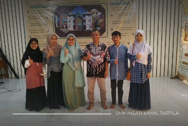 SMK Insan Kamil Tartila