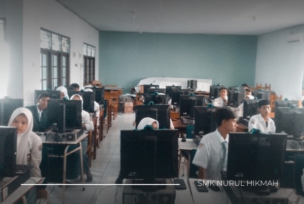 SMK Nurul Hikmah